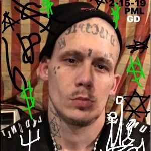 Meet your Posher, Dustin